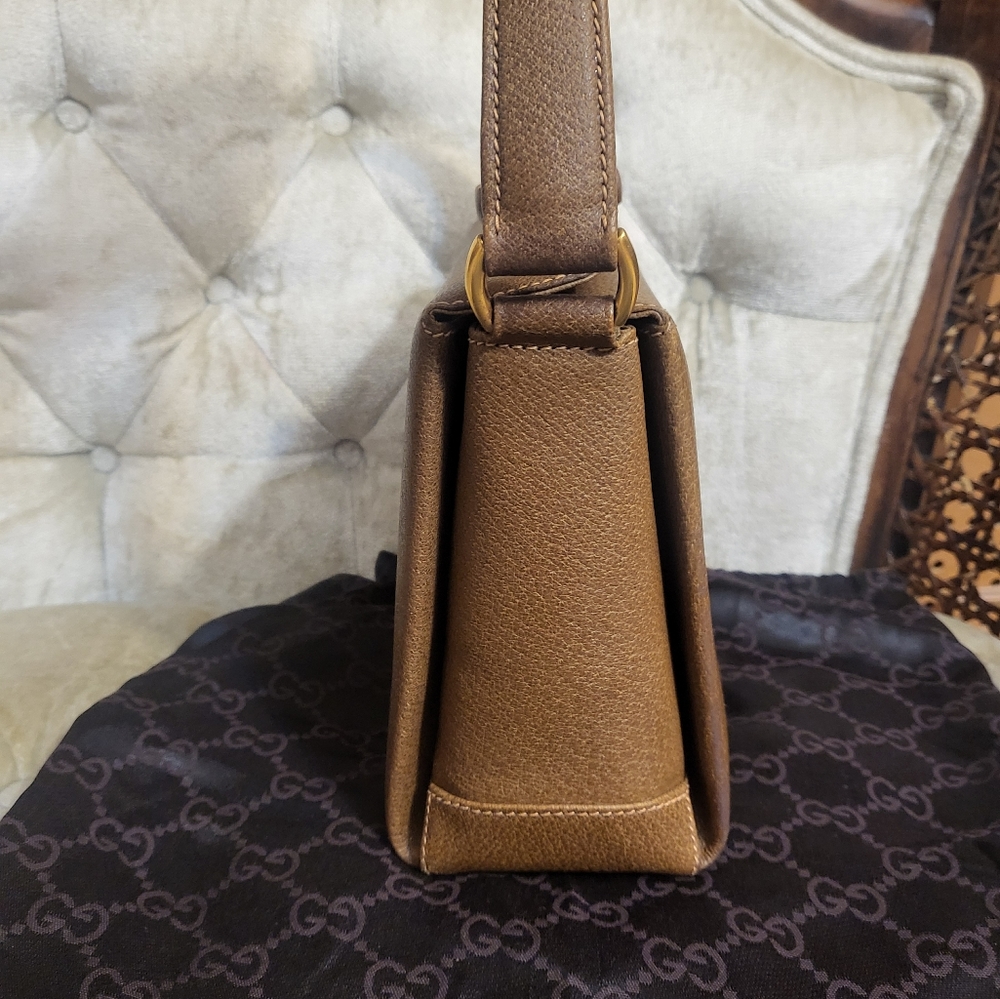(SOLD)Authentic vintage (1970's ) Gucci bamboo top handle bag - Picture 3 of 16